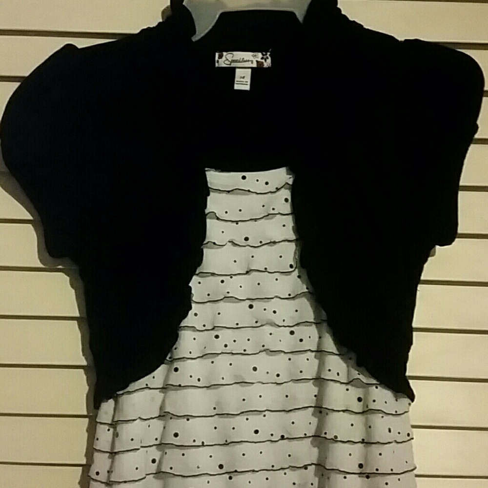 Dress - Picture 2 of 3